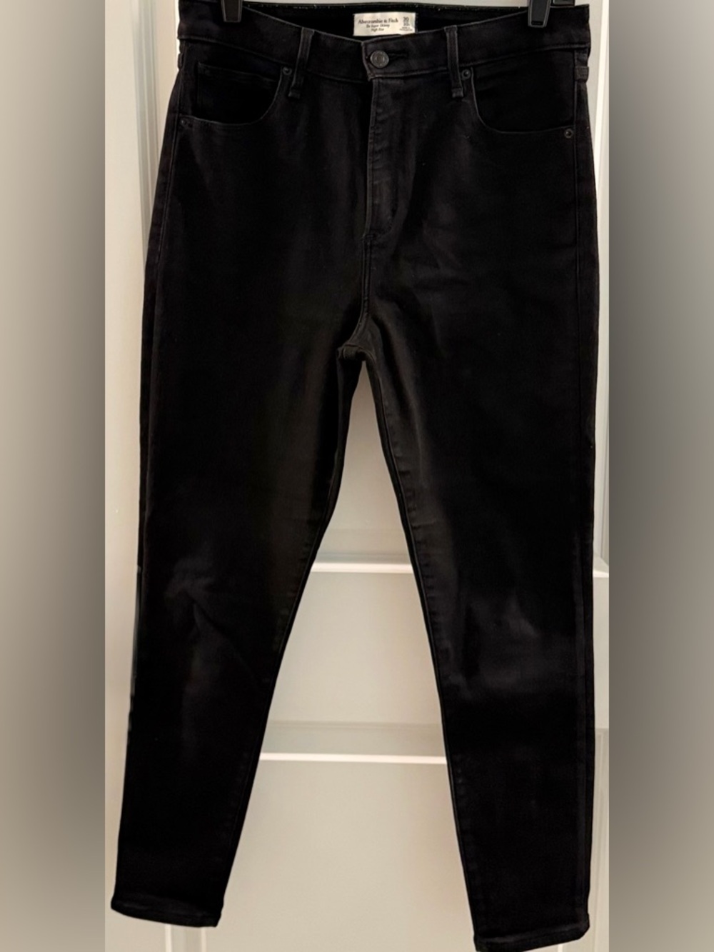 Abercrombie & Fitch-Curve Love-Black High-Rise Skinny Jeans-Size 10/30